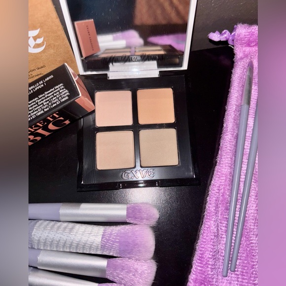 GXVE & MORPHE MAKEUP BUNDLE - Picture 3 of 13